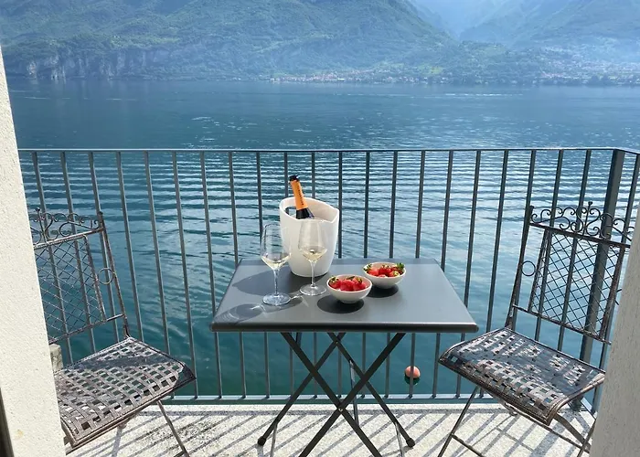 بيت ريفي Al Molo 5 - Front Oliveto Lario